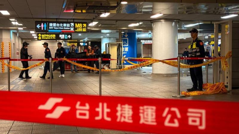 Knife attacker kills three after smoke bombing Taiwan metro