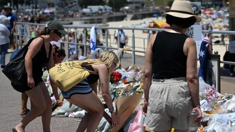 Australian PM announces intelligence review as country mourns Bondi attack
