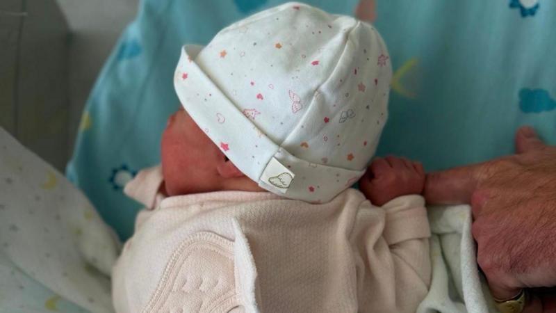 Princess Eugenie gives birth to baby girl in Portugal