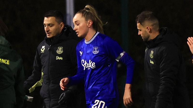 Everton Captain Finnigan Sidelined with Injury Until 2026