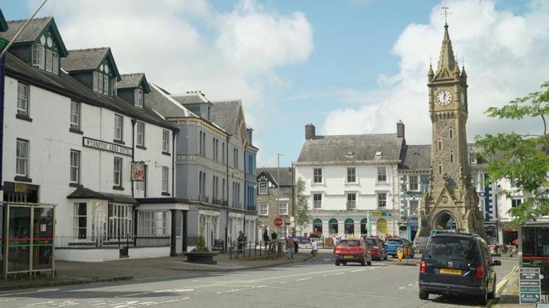 Request to silence town clock at night rejected
