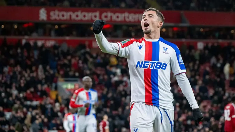 Reacciones a la Copa de la Liga: Liverpool eliminado; Arsenal, Chelsea y Newcastle avanzan. Reacciones a la Copa de la Liga: Liverpool eliminado; Arsenal, Chelsea y Newcastle avanzan.