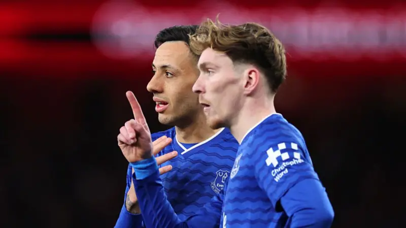 Premier League: Beto chips Everton into lead against Chelsea