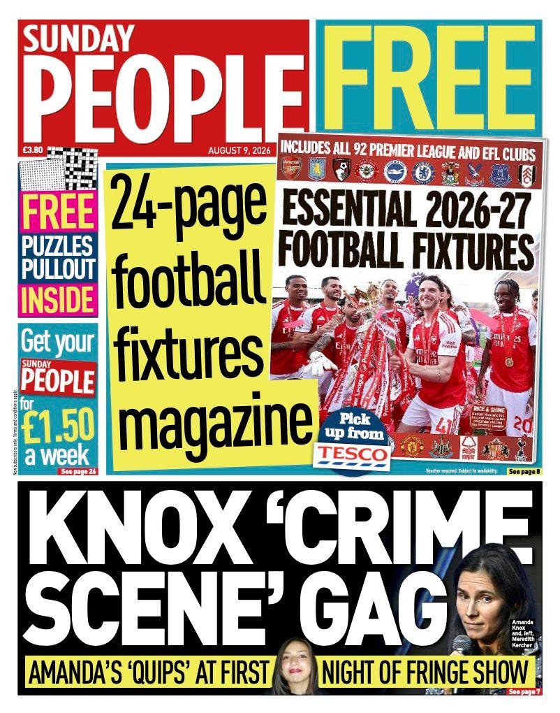 The headline on the front page of the Sunday People reads: “Knox 'crime scene' gag”.