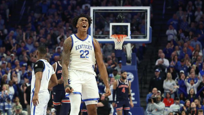 Amari Williams celebrates while playing for Kentucky Wildcats