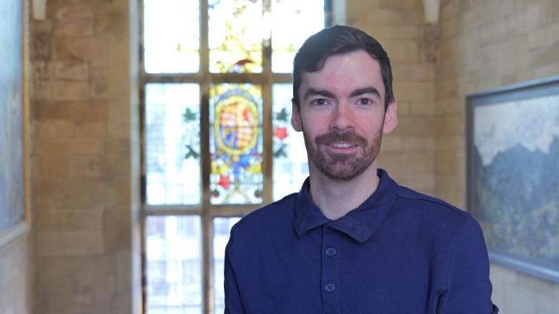 Dr Gareth Evans-Jones