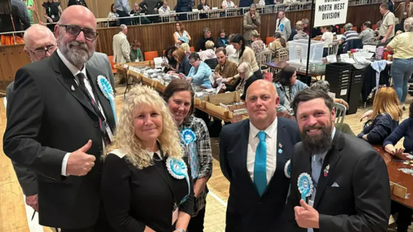 Who wins from the Conservative collapse in the South East - BBC News