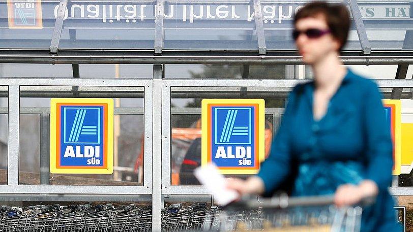 Aldi shopper