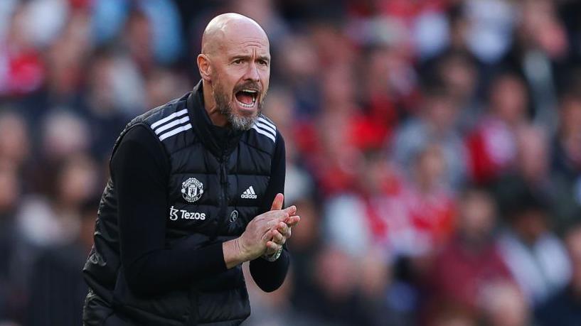 Manchester United manager Erik ten Hag issues instructions to his players