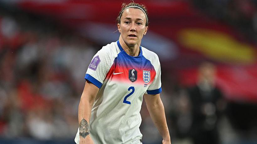 Lucy Bronze