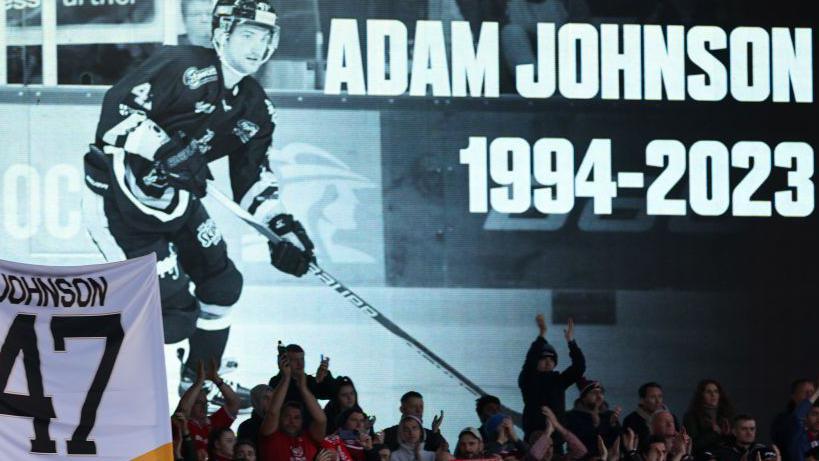 Tributes paid to Adam Johnson before Nottingham Panthers' 3-1 defeat to Manchester Storm