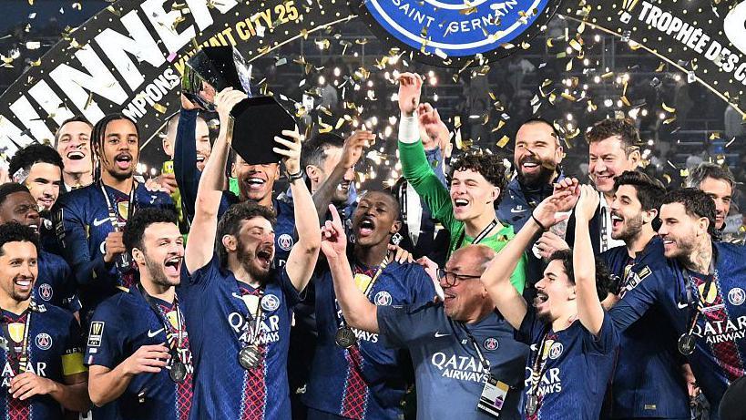 PSG lift the French Super Cup