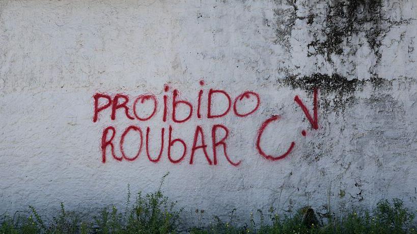 Gangs like CV impose strict rules on the neighbourhoods they control, like this one in the city in Belem.