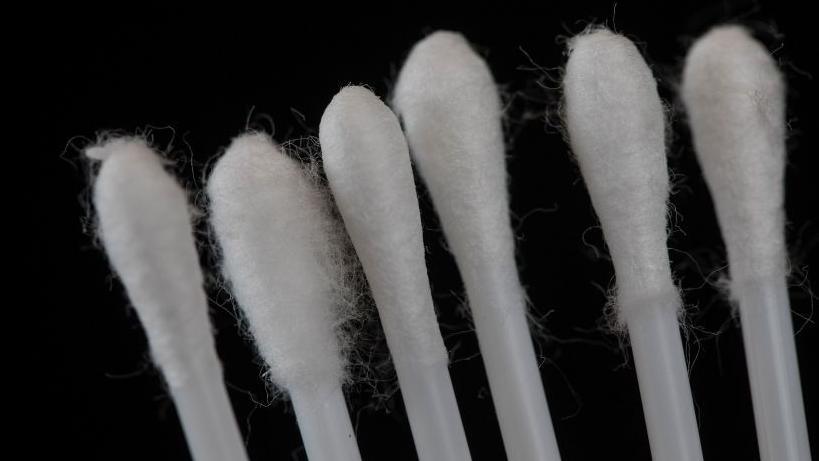 Cotton buds