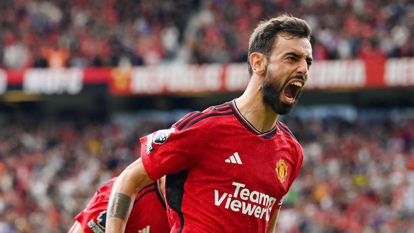 Bruno Fernandes celebrates after scoring