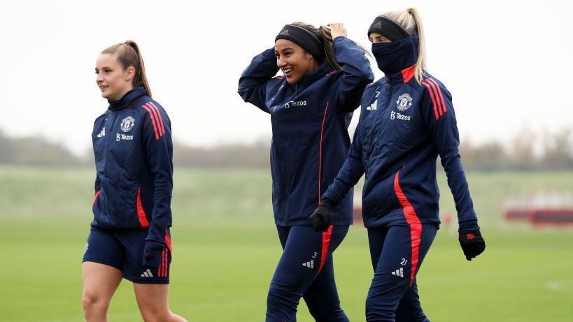 Ella Toone in training with her Manchester United team-mates