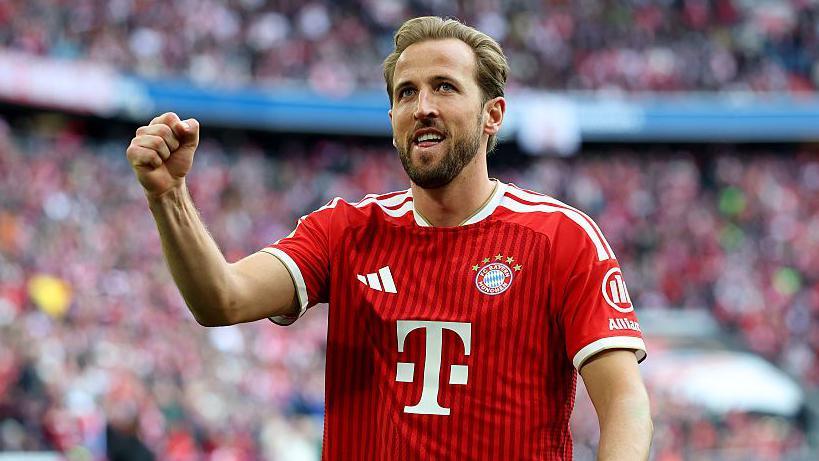 Harry Kane celebrates a goal