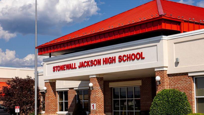 Stonewall Jackson High School 