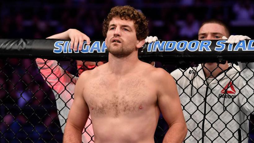 Ben Askren prepares himself in the octagon before a fight