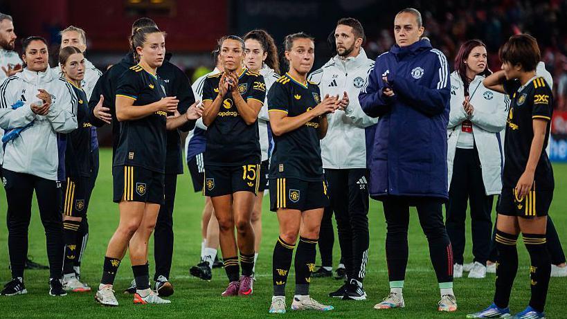 Manchester United players guidelines connected nan transportation aft losing against Bergen successful nan Champions League