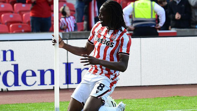 Bosun Lawal celebrates his winner against Birmingham