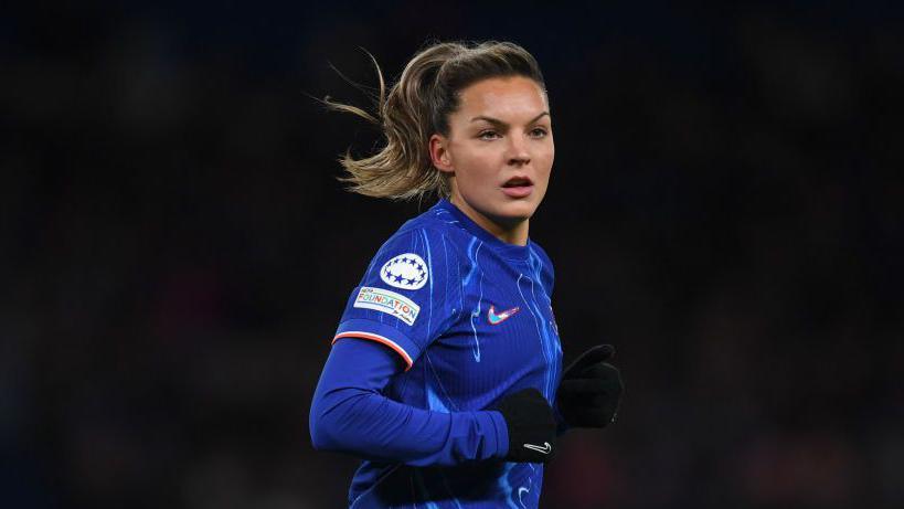 Johanna Rytting Kaneryd signs Chelsea contract extension - BBC Sport