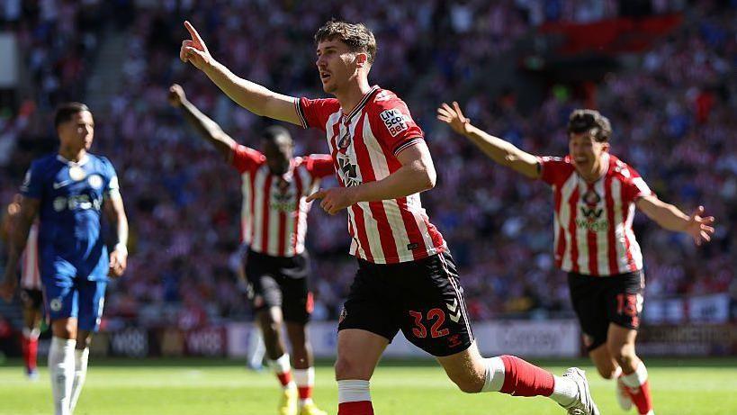 Trai Hume celebrates scoring for Sunderland