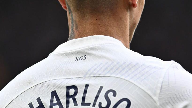 Close up of a legacy number on the back of the Tottenham shirt