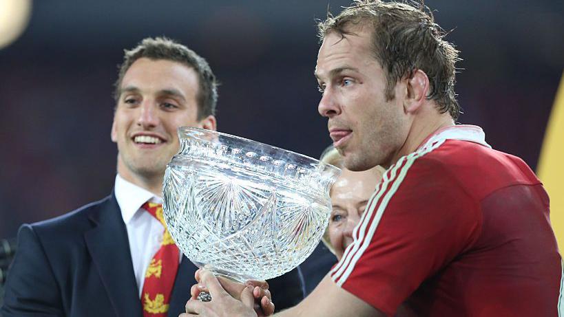 Sam Warburton and Alun Wyn Jones with Tom Richards Trophy following the Lions' series win in 2013