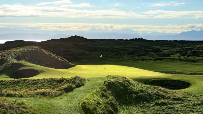 A general view of the eighth green at Royal Troon