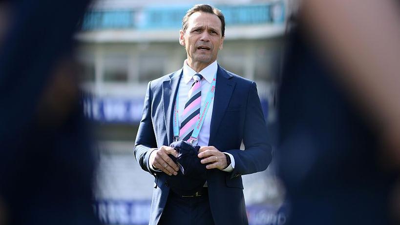 Mark Ramprakash addresses players before Middlesex's County Championship Division Two match against Lancashire at Lord's