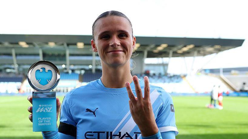 Manchester City's Kerstin Casperij