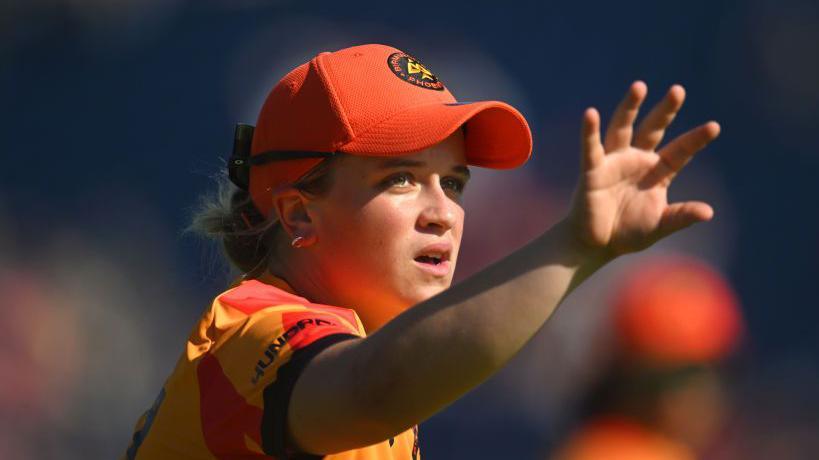 Seren Smale taking part in action for Birmingham Phoenix during last year's edition of the Hundred.