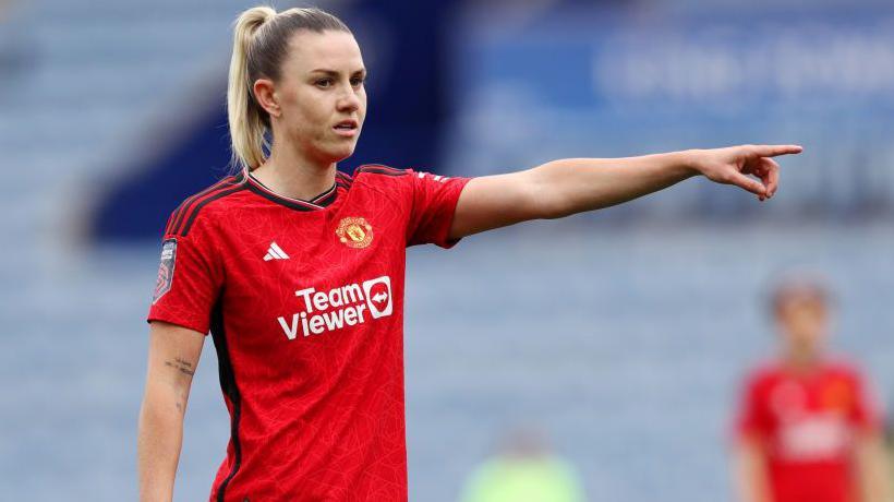 Gemma Evans for Manchester United