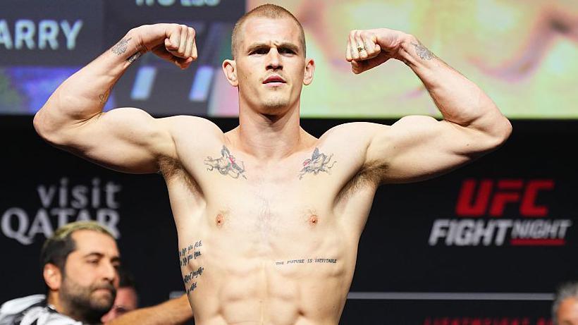 Ian Machado Garry flexes his muscles