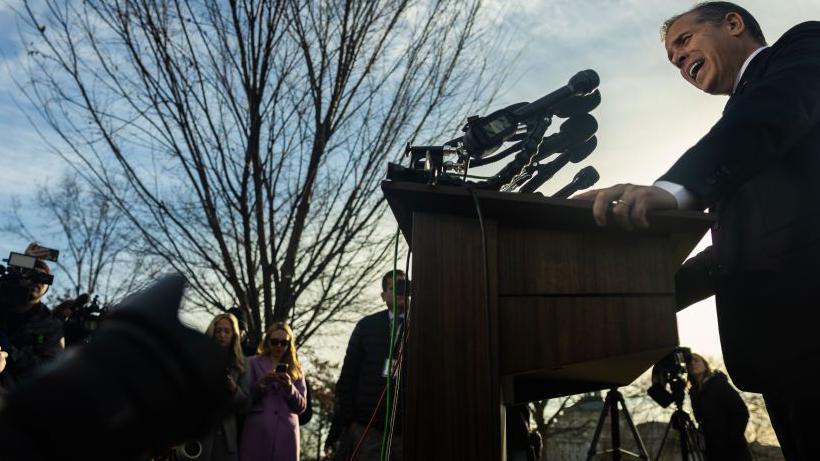 Hunter Biden addresses reporters on Capitol Hill