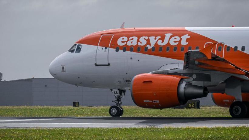 Easyjet plane