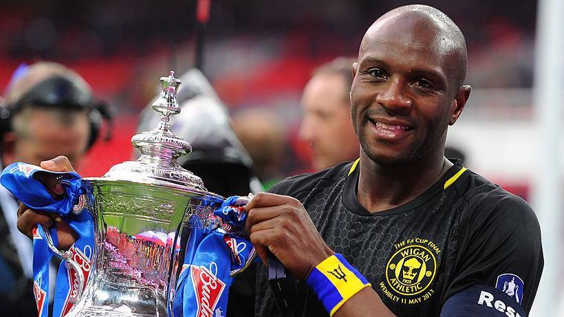 Emmerson Boyce: Former Wigan captain named women's manager - BBC Sport