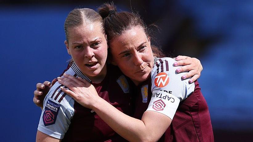 Jill Baijings and Rachel Corsie of Aston Villa