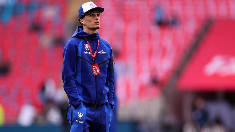 Alejandro Garnacho of Chelsea takes a walk around the pitch