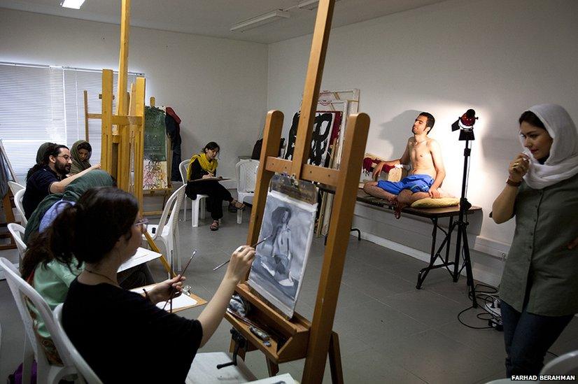 A art class in Iran