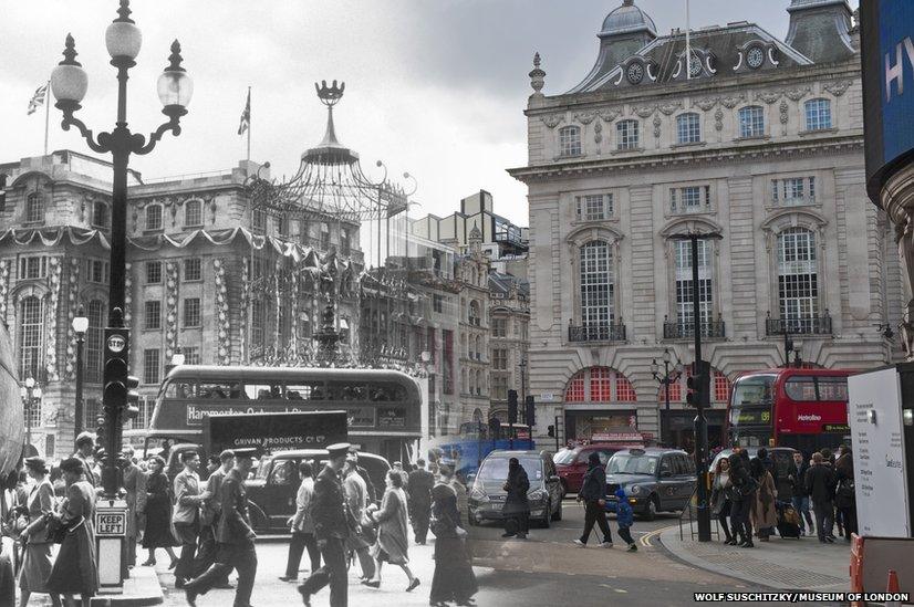 Piccadilly Circus