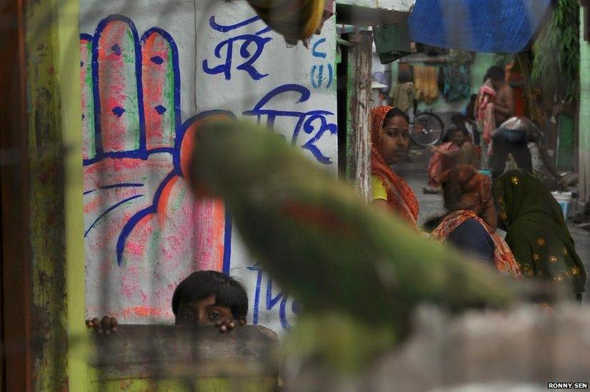 India election graffiti in Calcutta