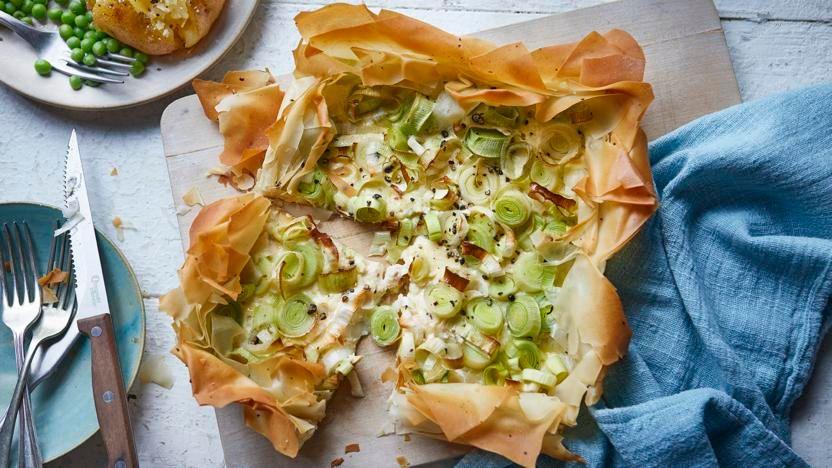 Leek and cheese filo pie