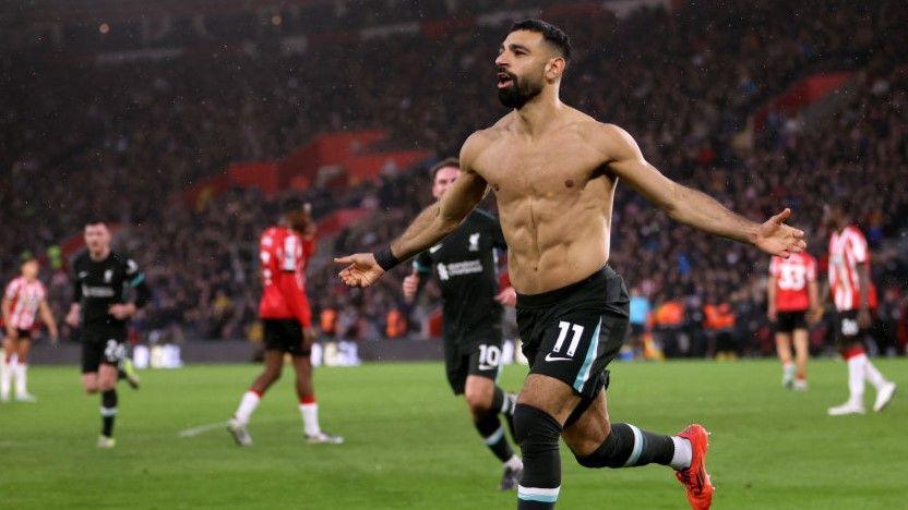 Liverpool's Mohamed Salah celebrates scoring his team's third goal versus Southampton