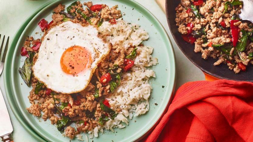 Stir-fried basil and lime pork with crispy eggs