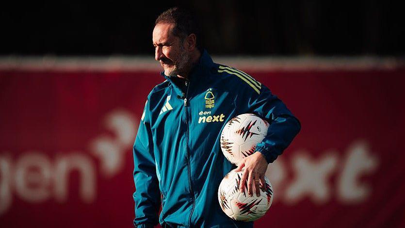 Vitor Pereira at Nottingham Forest training