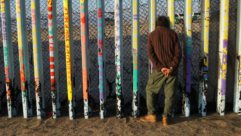 man-at-us-mexico-border.