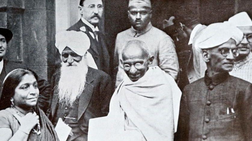 Mahatma Gandhi on his way to a session of the Second Round Table Conference on India in 1931.