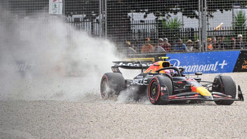 Liam Lawson's Red Bull goes across the gravel during Australian Grand Prix qualifying